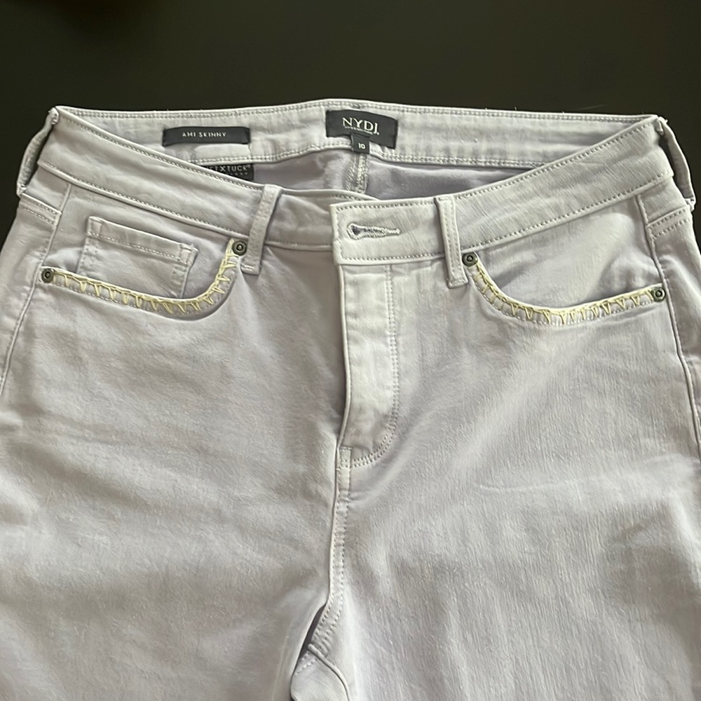NYDJ size 10 Lilac Ami Skinny Jean with Lift Tuck Technology